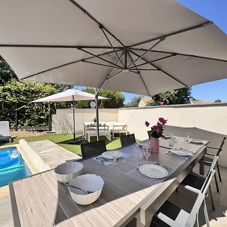 Dom wakacyjny La Bella Rosa - Direct Circuit - Piscine - Climatisation Le Mans