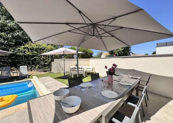 Casa vacanze La Bella Rosa - Direct Circuit - Piscine - Climatisation Le Mans