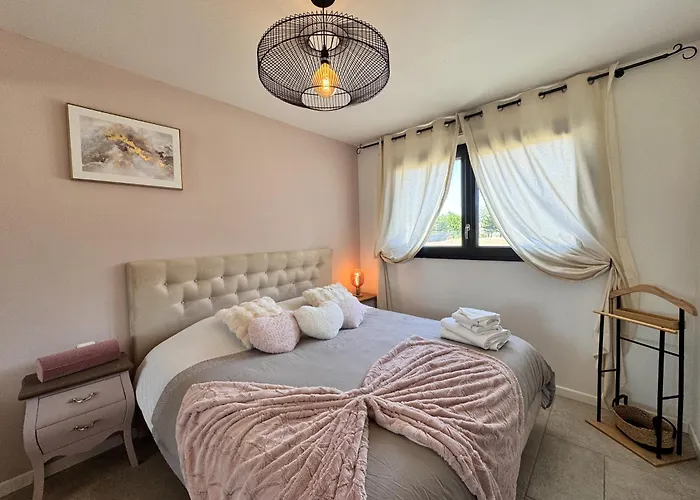 La Bella Rosa - Direct Circuit - Piscine - Climatisation