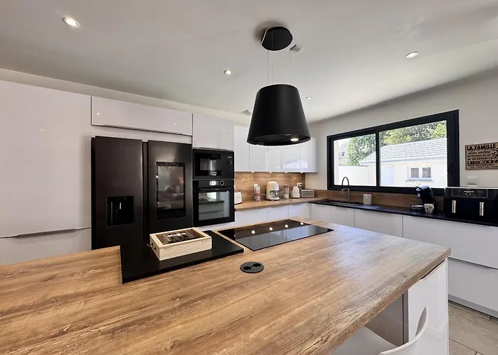 Casa vacanze La Bella Rosa - Direct Circuit - Piscine - Climatisation *